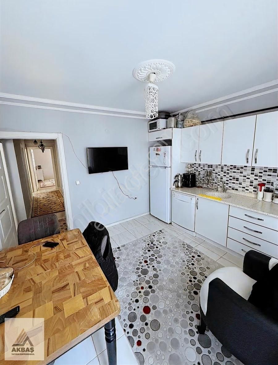 Akbaş Yatırım'dan Merkezi Konumda Fırsat Ara Kat Daire - Görsel 11