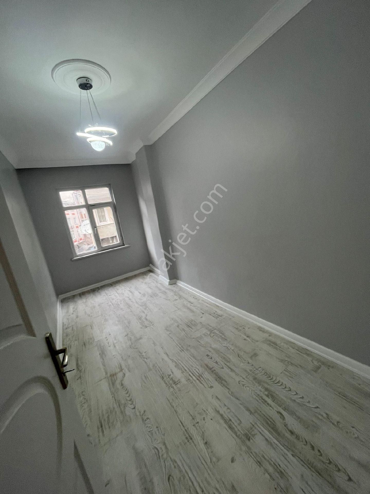 Gold Gayrimenkulden Esentepe Satılık 2+1 - Görsel 3