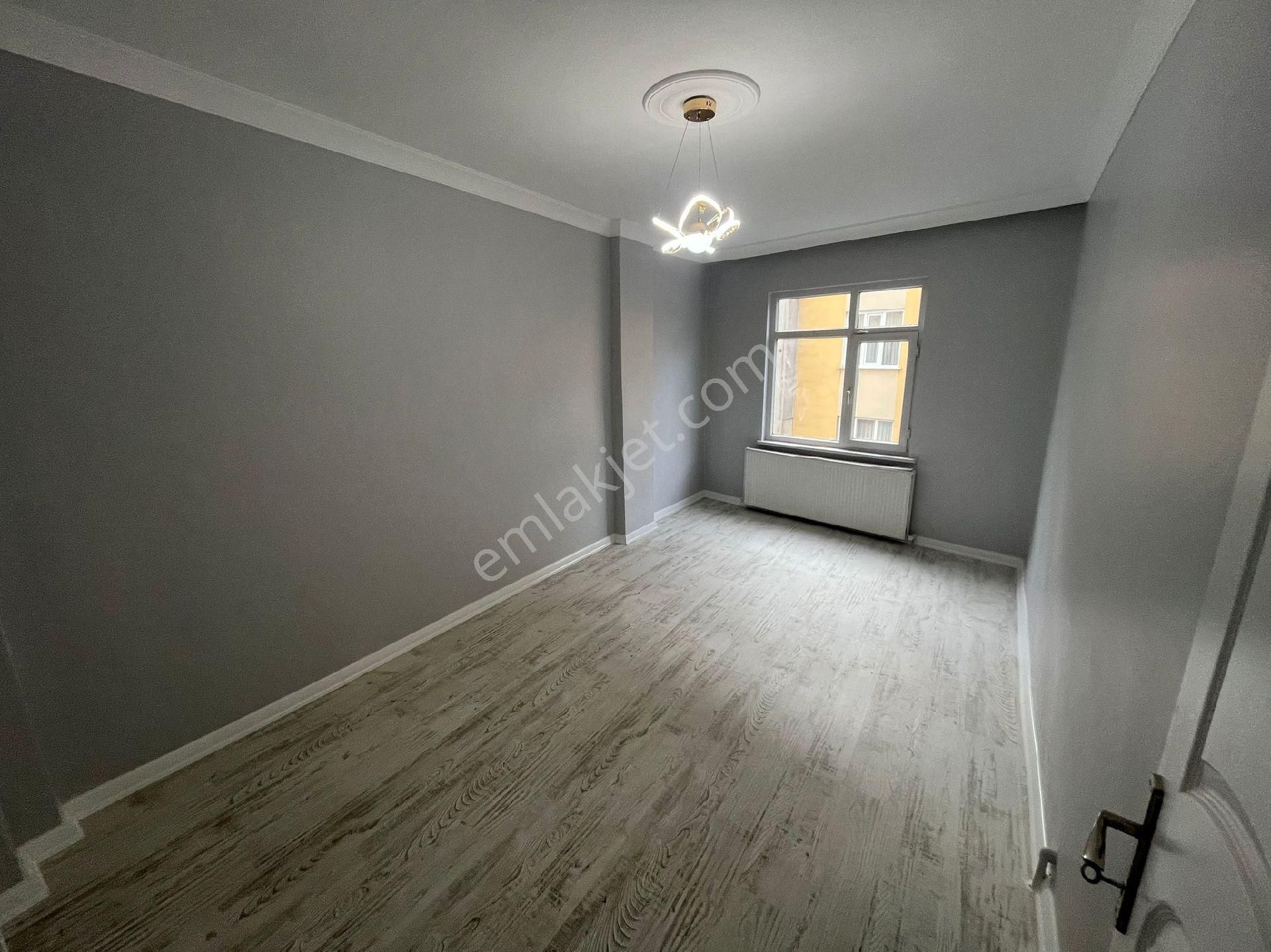 Gold Gayrimenkulden Esentepe Satılık 2+1 - Görsel 4