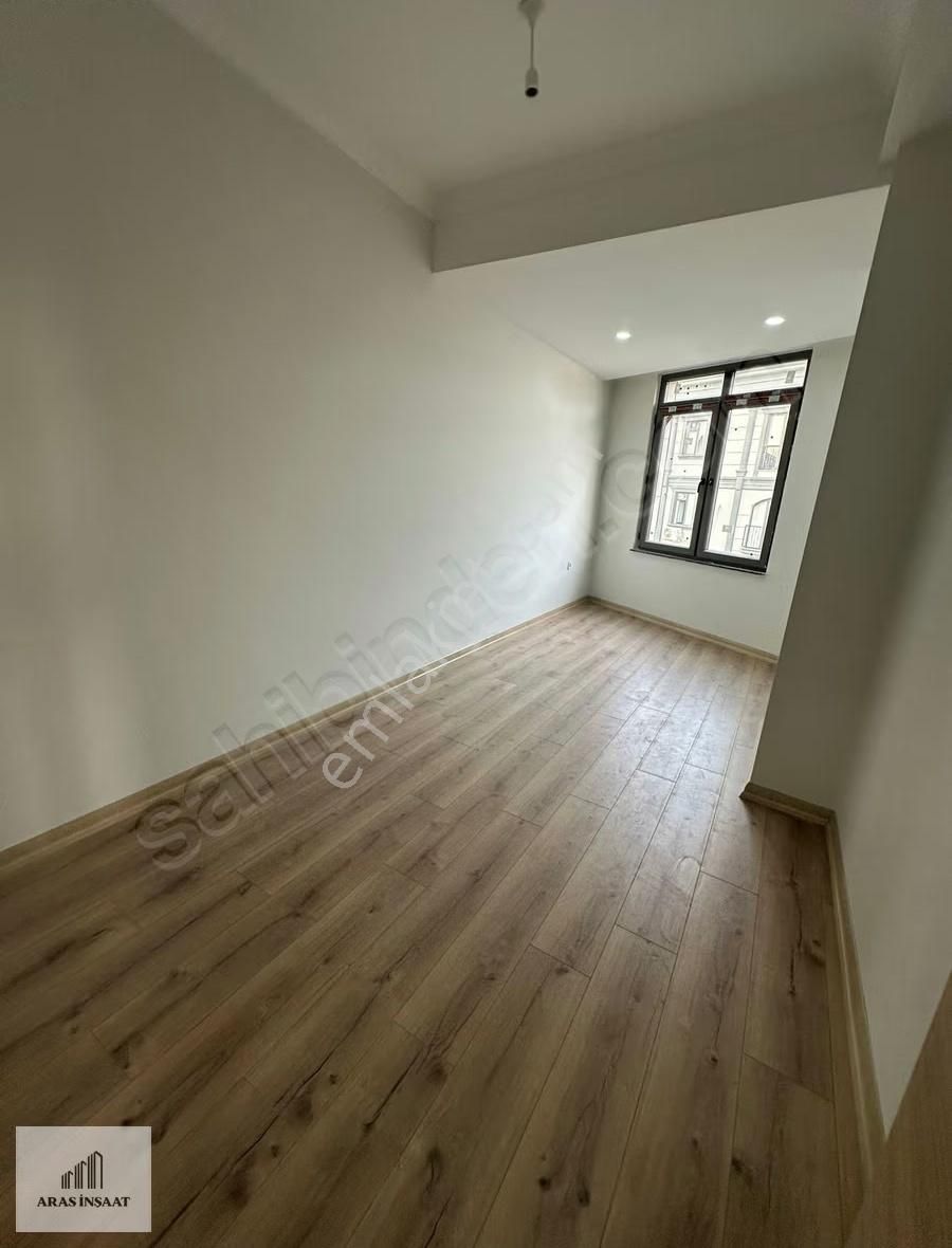 Aras İnşaat'tan Satılık 212m2 4+2 Dubleks Daire - Görsel 8