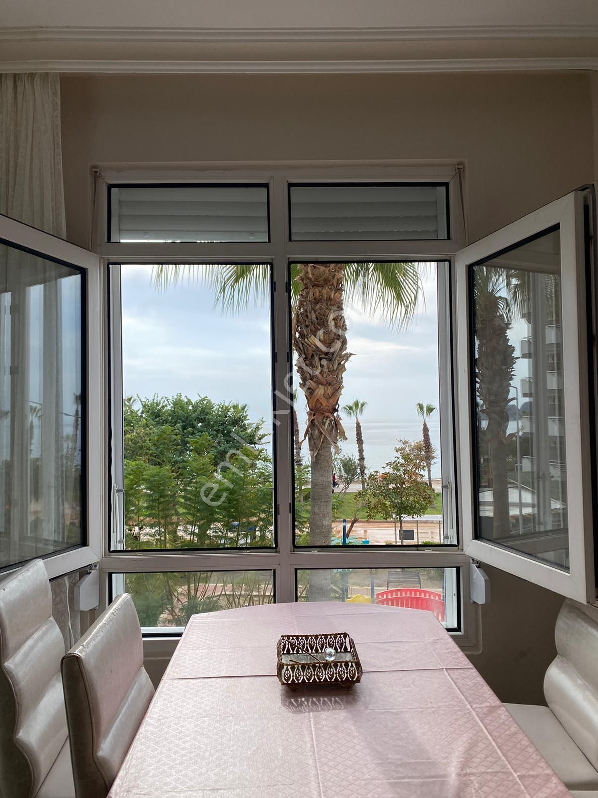 Kleopatra Plajına Sıfır Kiralık Geniş 2+1 Daire - Görsel 13