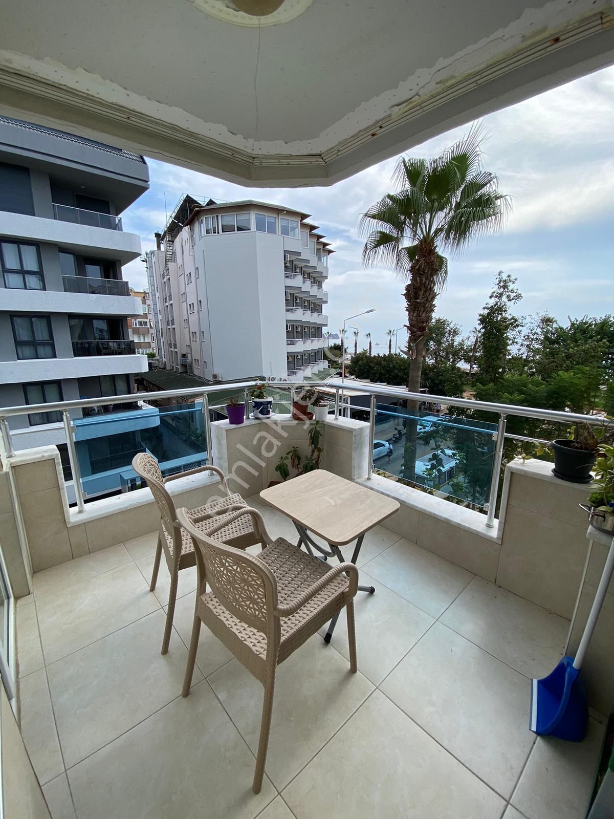 Kleopatra Plajına Sıfır Kiralık Geniş 2+1 Daire - Görsel 15