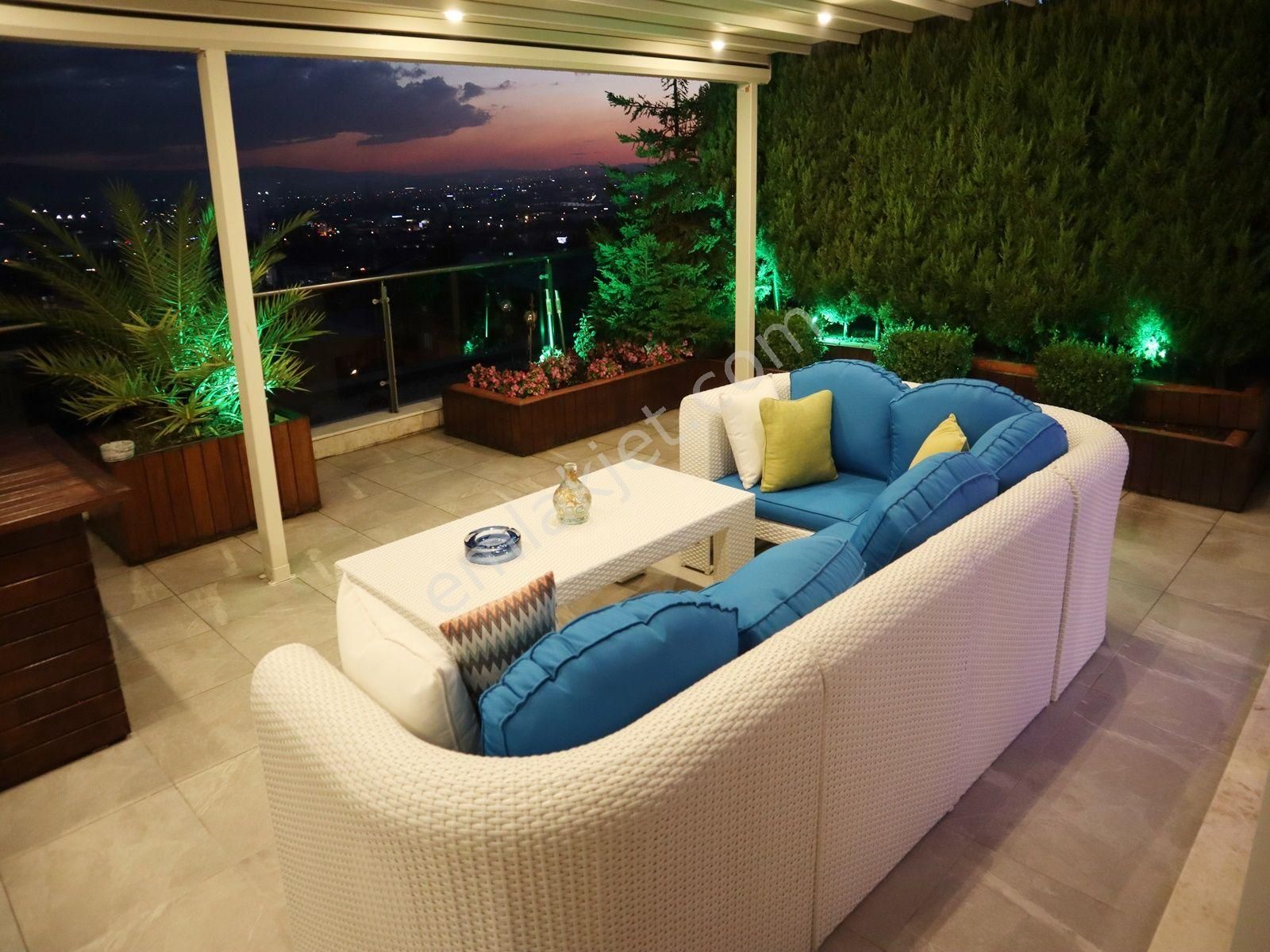 Güzelbiryer Sitesinde Şehir Manzaralı Penthouse Satılık 4+1daire - Görsel 31