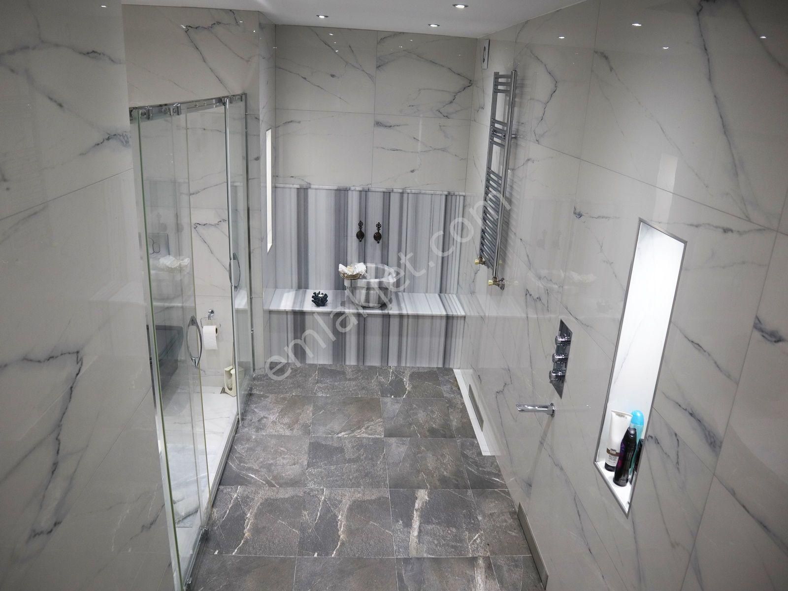 Güzelbiryer Sitesinde Şehir Manzaralı Penthouse Satılık 4+1daire - Görsel 21