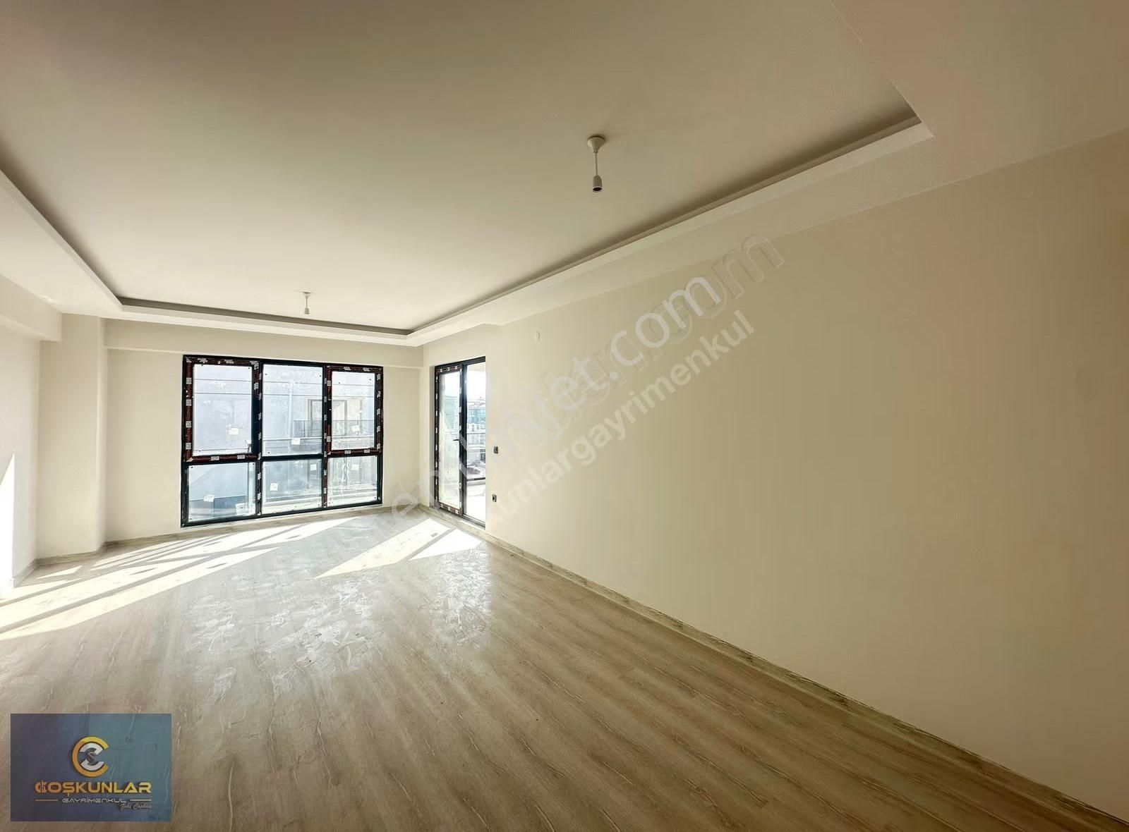 Kayapanın Tam Kalbinde Uygun Fiyatlı 245m² Satılık 3+1 Daire - Görsel 4
