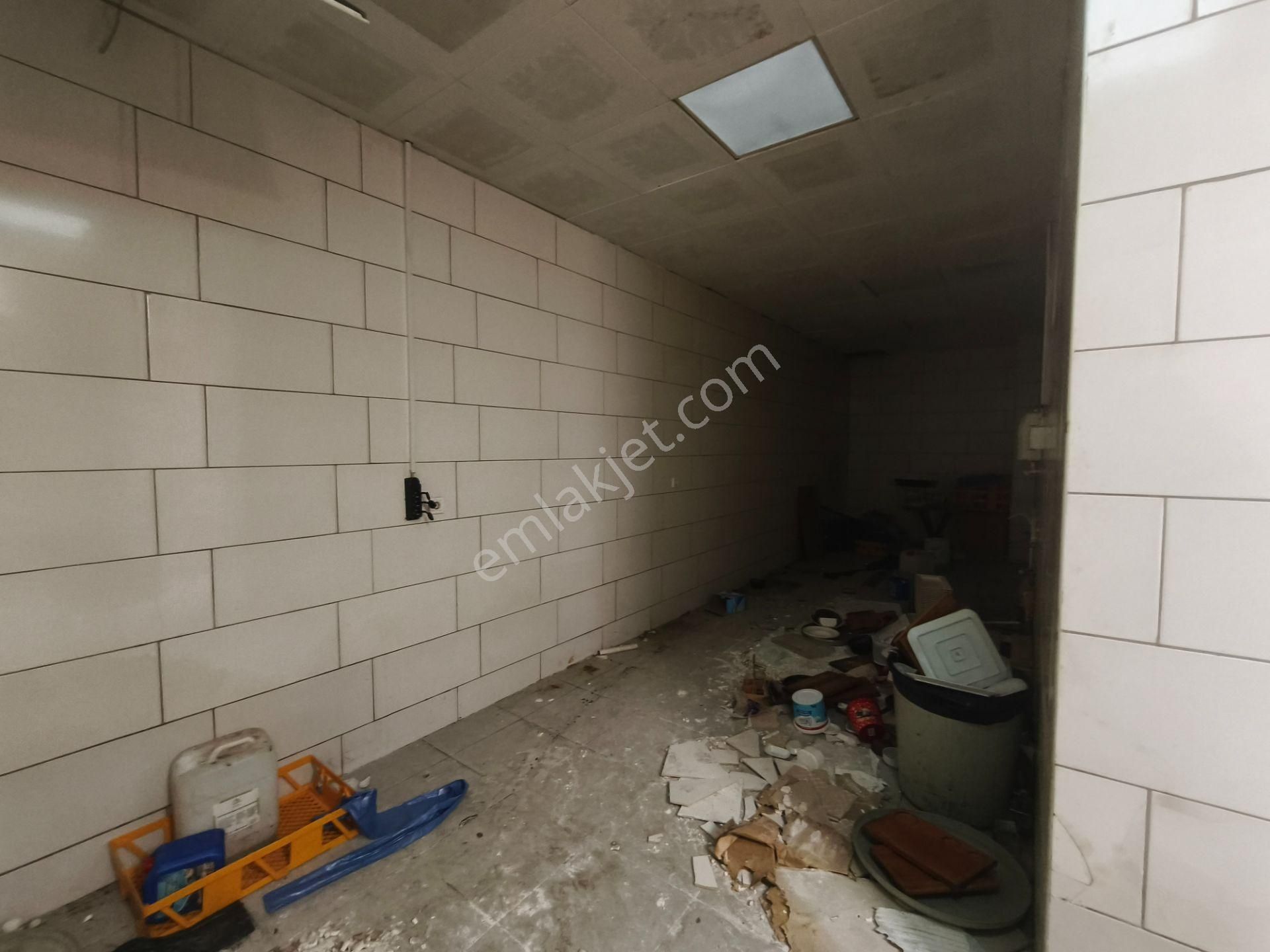 Turyap Enes Akay'dan Eski Edirne Asfaltında Kiralık Bina - Görsel 29