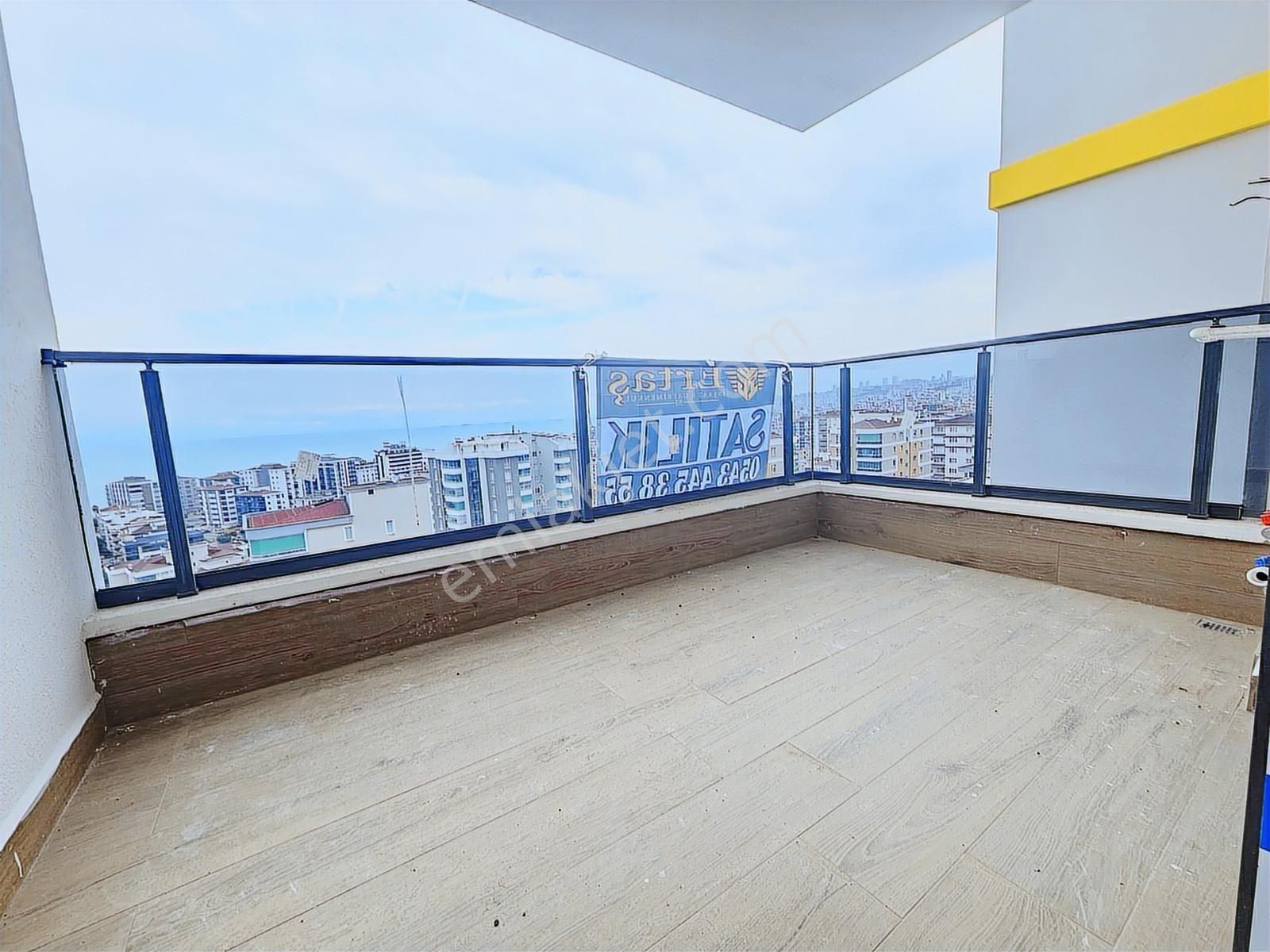 Full Deniz Manzarlı-sauna-hamam-spor Alanlı Satılık 1+1 Daireler - Görsel 3