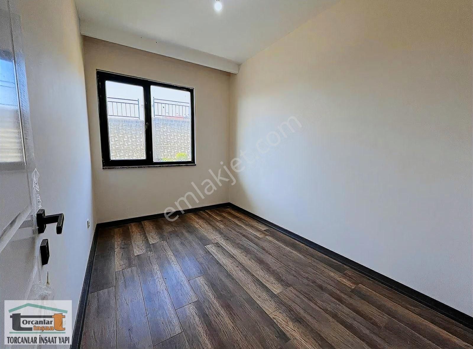 Büyükçekmece Celaliye De Satılık 3+1 Bahçe Kullanımlı Daire - Görsel 17