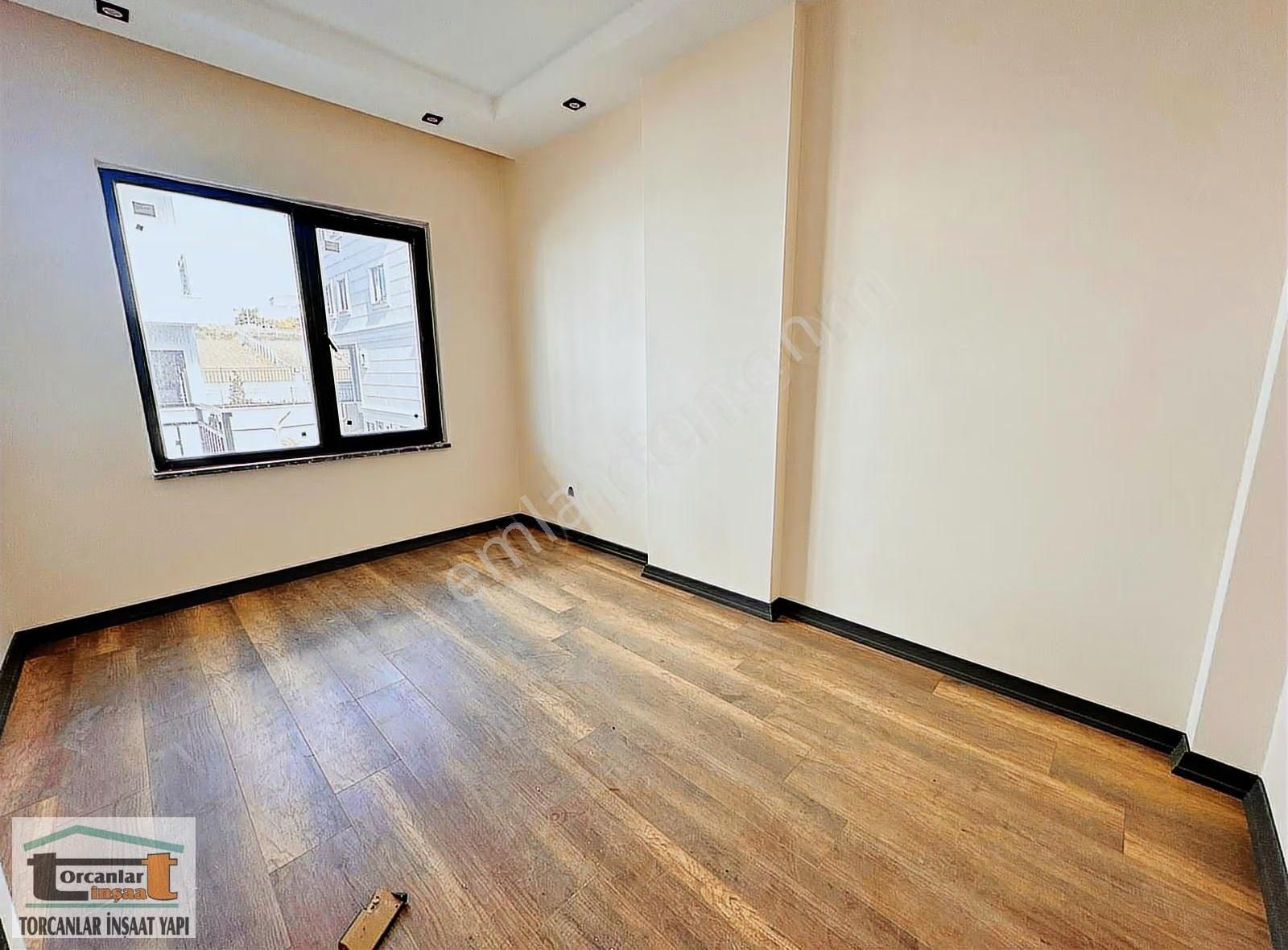 Büyükçekmece Celaliye`de 4+2 Site İçerisinde Sıfır Satılık Villa - Görsel 21