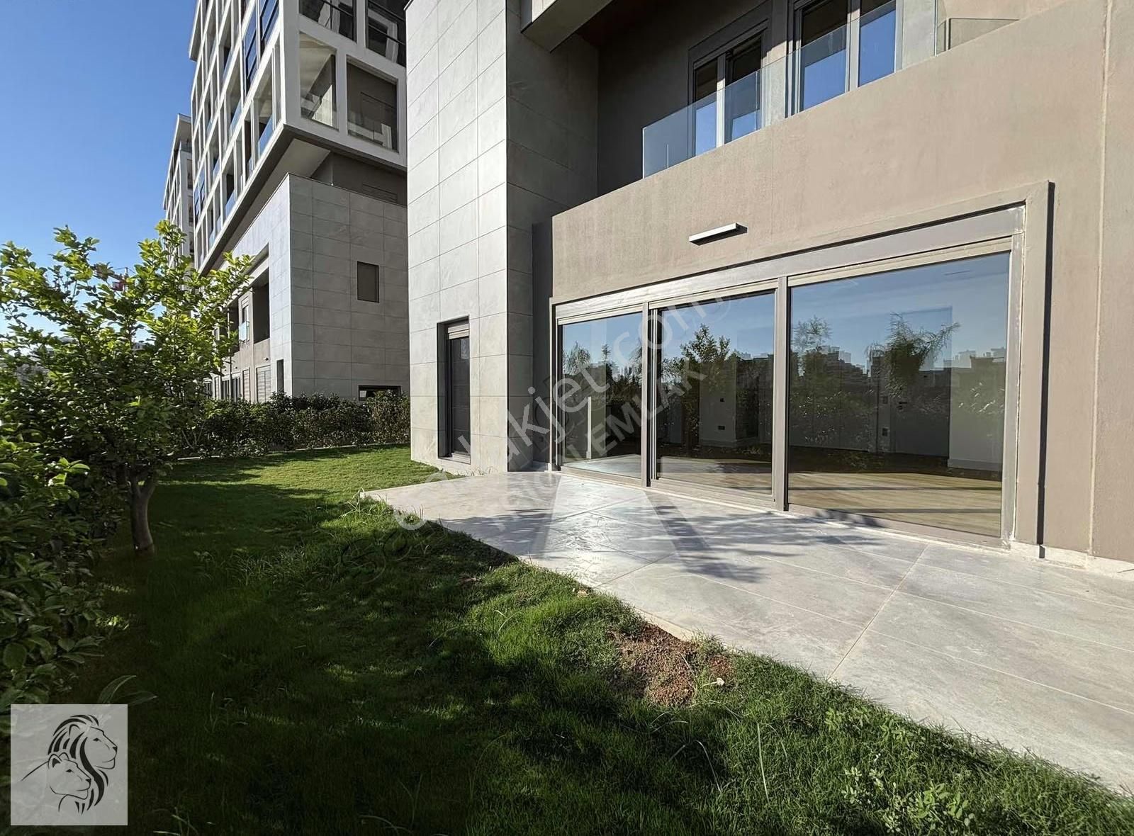 Trion Emlak - Sirius Modern 3+1 Bahçe Dubleks Satılık Daire