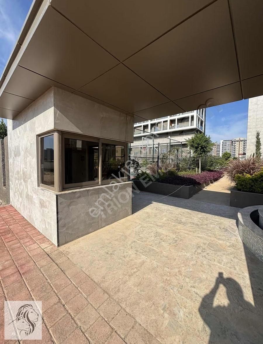 Trion Emlak - 40'lık Yolda Toplam 824m² Kiralık Depolu Dükkanlar - Görsel 21