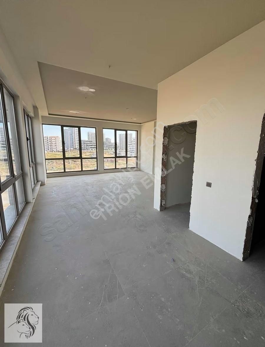 Trion Emlak - 40'lık Yola Cephe Kiralık Ofisler - Görsel 13