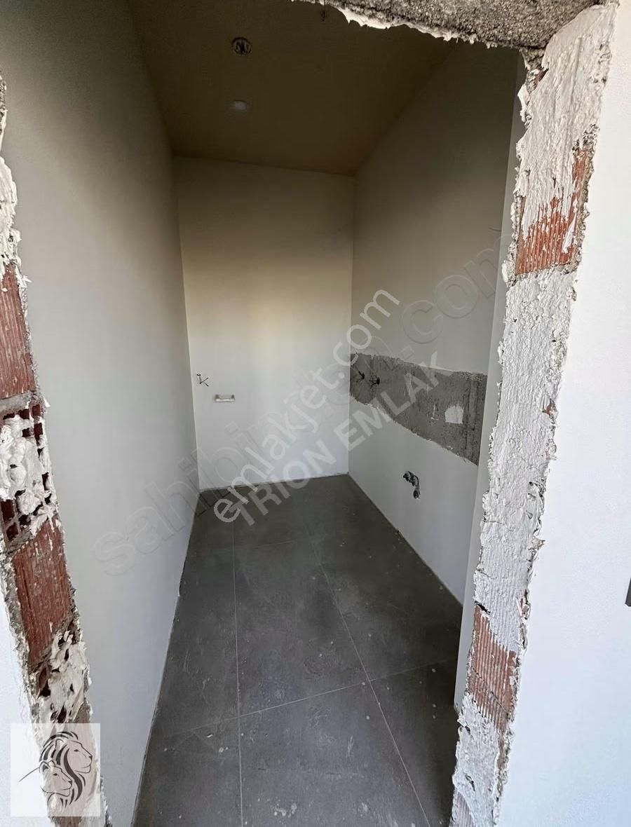 Trion Emlak - 40'lık Yola Cephe Kiralık Ofisler - Görsel 32