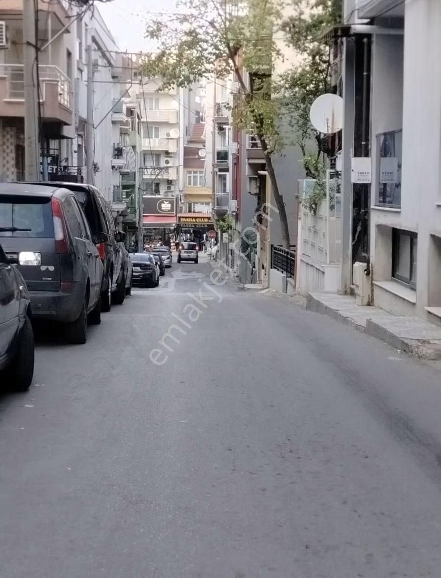 Satılık Sıfır Dükkan 75 M 30; Bahçesi Var Her İşi Uyar Bozyakada - Görsel 2