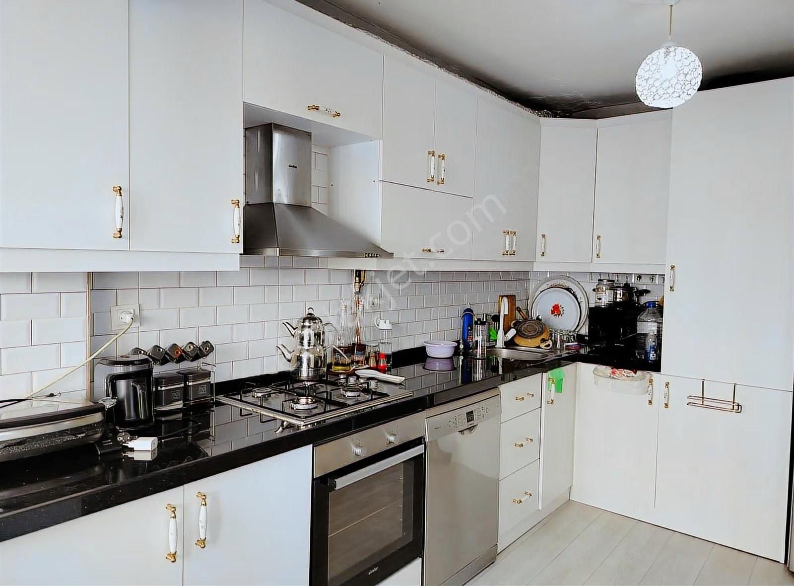 Satılık Güzel Daire 3+1 Doğalgazlı Fırsat Daire Uygun Fiyat - Görsel 22