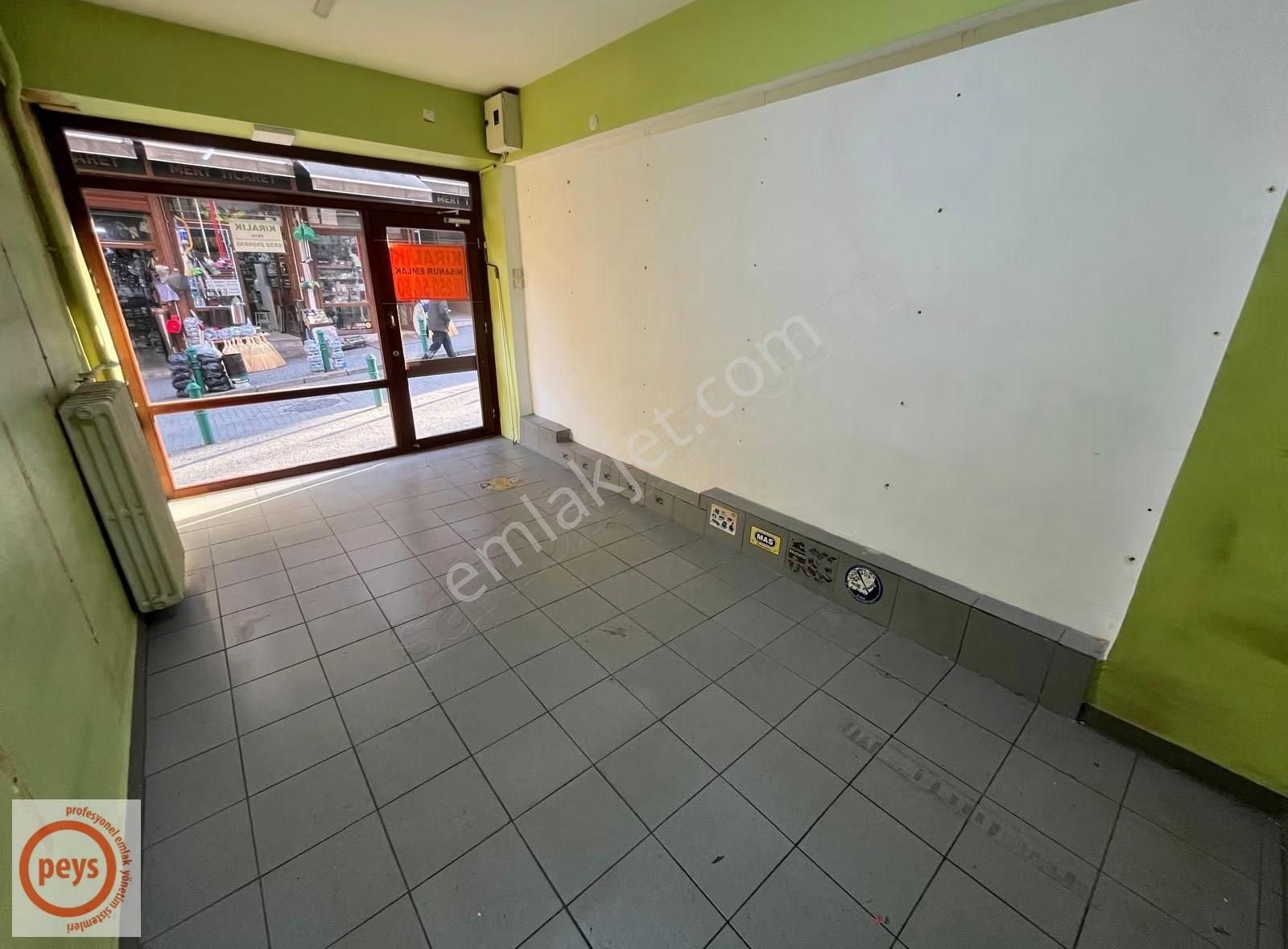 Tahtakale'de Ticari Sinerjinin Merkezinde Kiralık Depolu Dükkan - Görsel 7