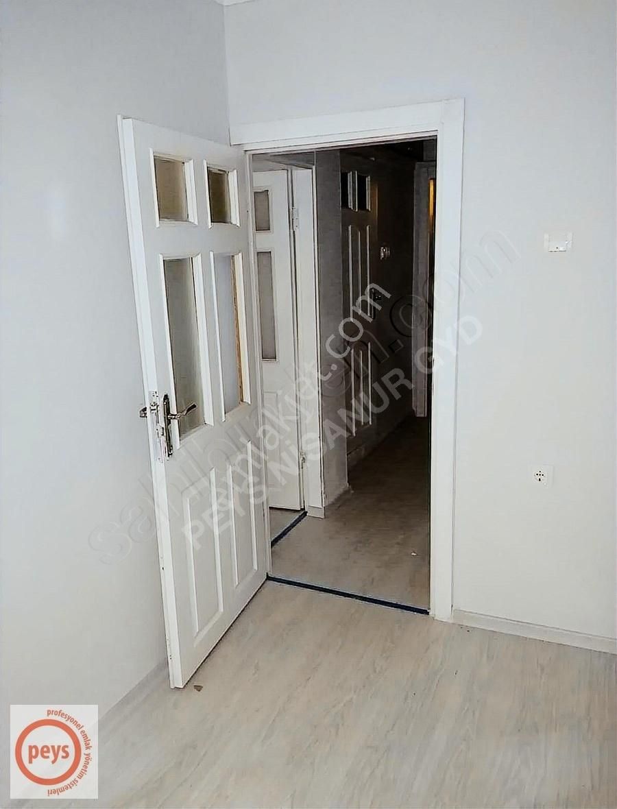 Altıparmak'ta Müstakil Bahçeli İçi Yapılı Kelepir Daire - Görsel 21