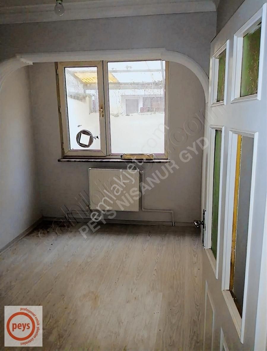 Altıparmak'ta Müstakil Bahçeli İçi Yapılı Kelepir Daire - Görsel 2