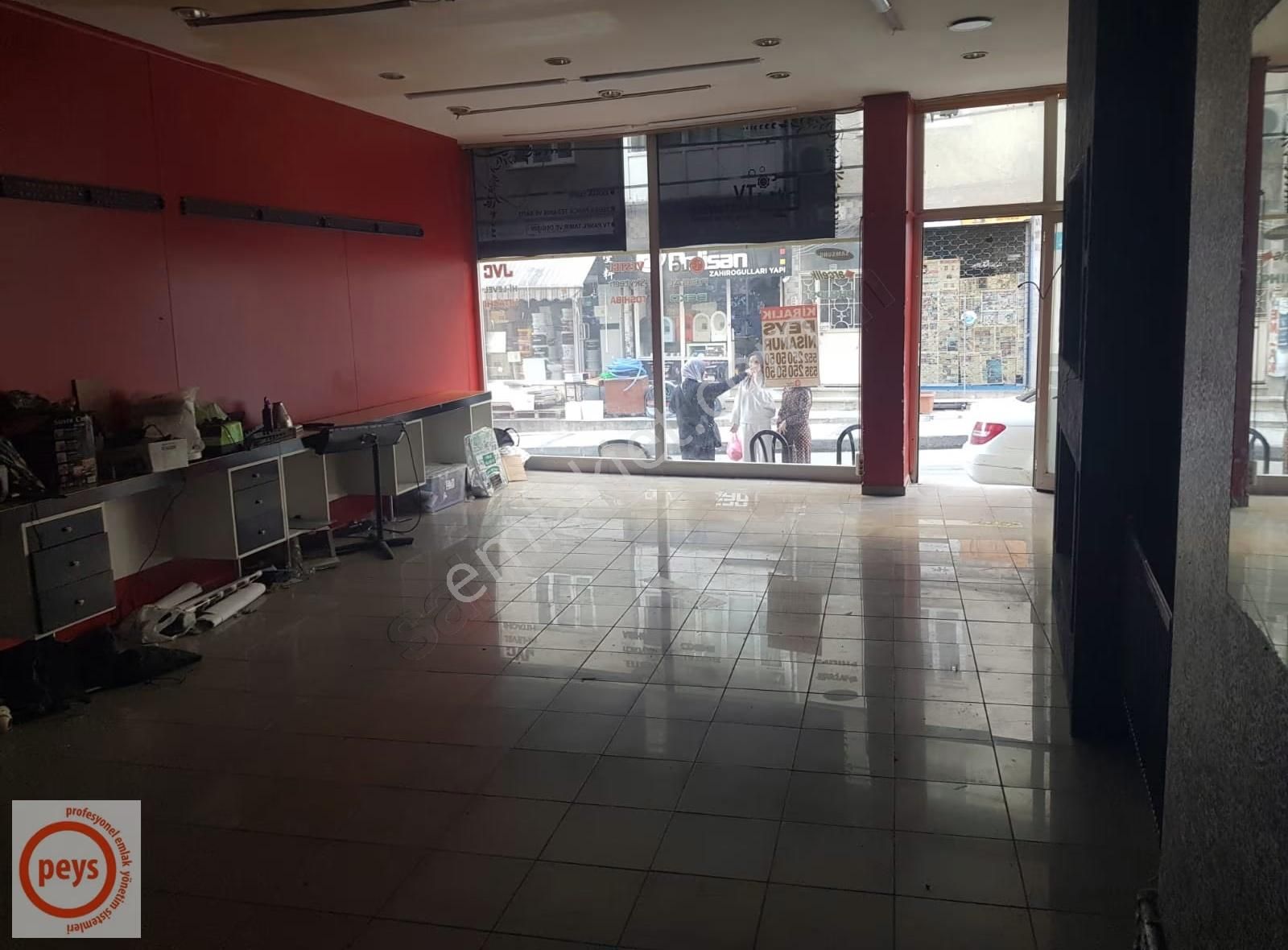 Bursalı Tahir Caddesinde Her İş Koluna Uygun Kiralık Mağaza - Görsel 11