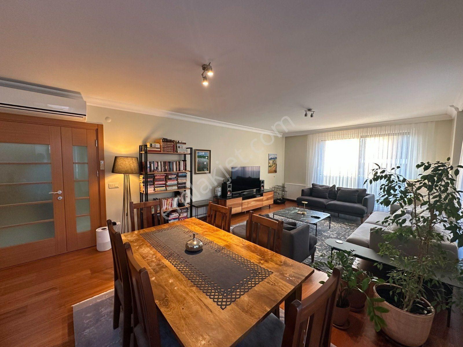 Suadiye'de Yeni Binada Geniş M2 Arayanlara Kaçırılmaz Fırsat - Görsel 14