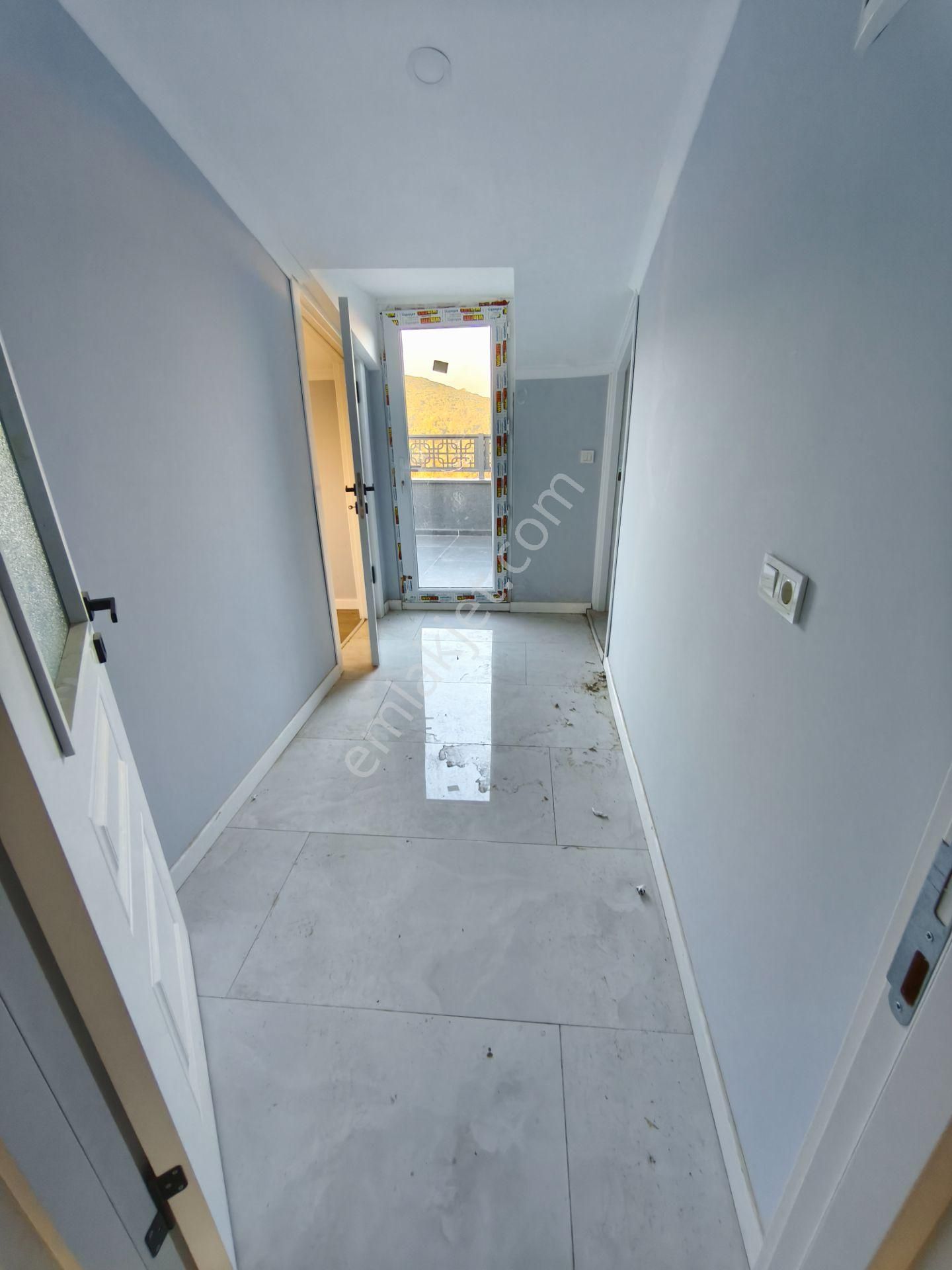 Sancaktepe Ortadağda Satılık 240 M.6+1 Üst Düblx Daire - Görsel 20