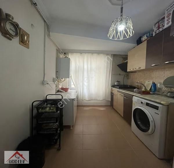 Bağlarçeşmede Meydanın Dibinde Satılık 2+1 95m2 Arakat Daire - Görsel 10