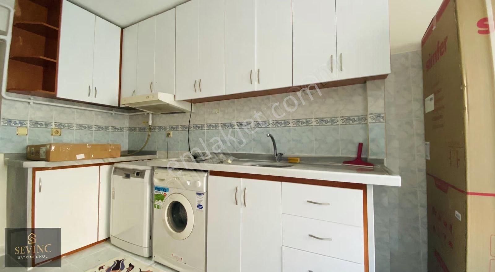 Sevinç'ten Sunullahta Eti Holding Okul Civarı Eşyalı 2+1 Kiralık - Görsel 5