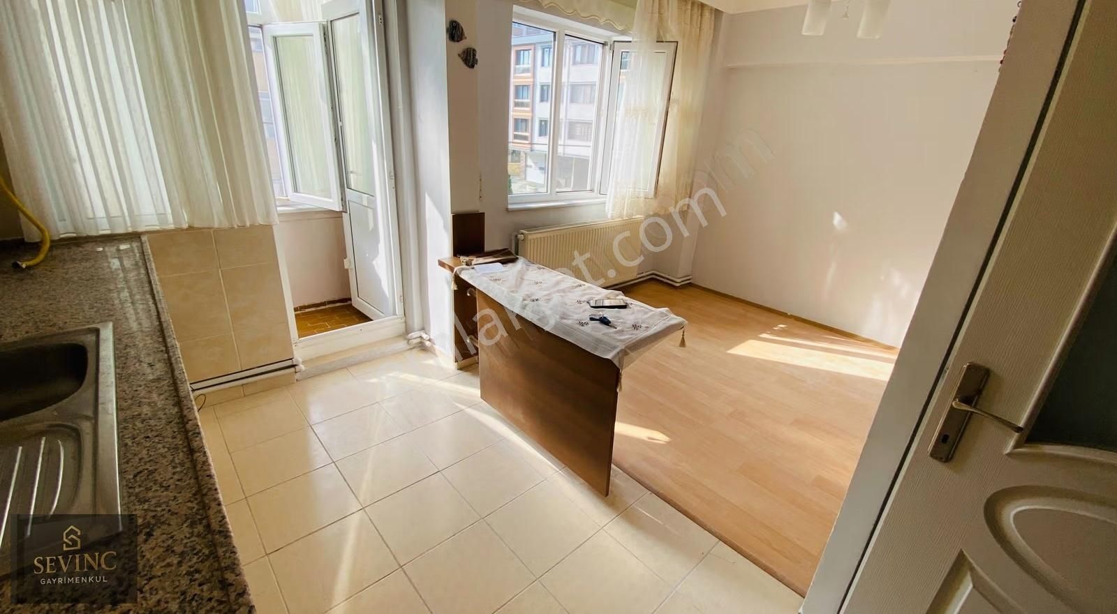 Sevinç'ten 3 Cephesi Açık Köşe Konumda Yatırımlık Daire - Görsel 7