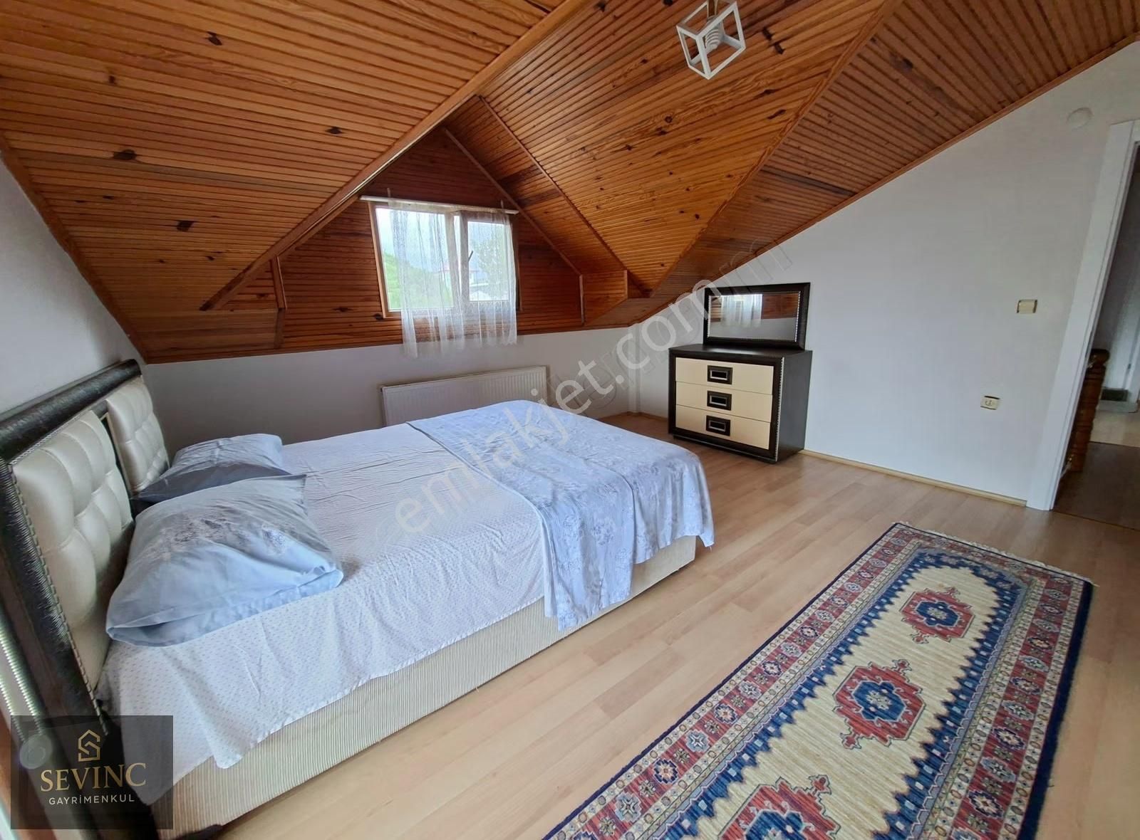 Sevinç'ten Erdek Ocaklar'da Denize Sıfır 2+1 Kiralık - Görsel 31