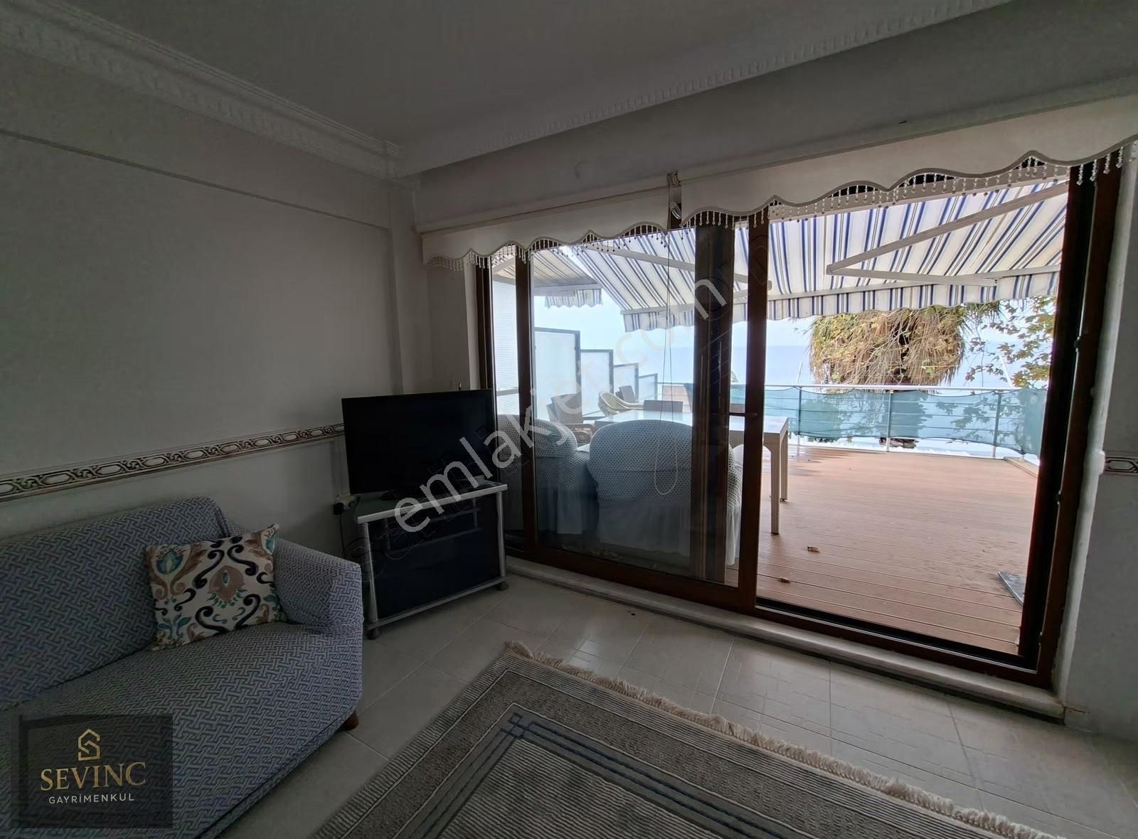 Sevinç'ten Erdek Ocaklar'da Denize Sıfır 2+1 Kiralık - Görsel 27