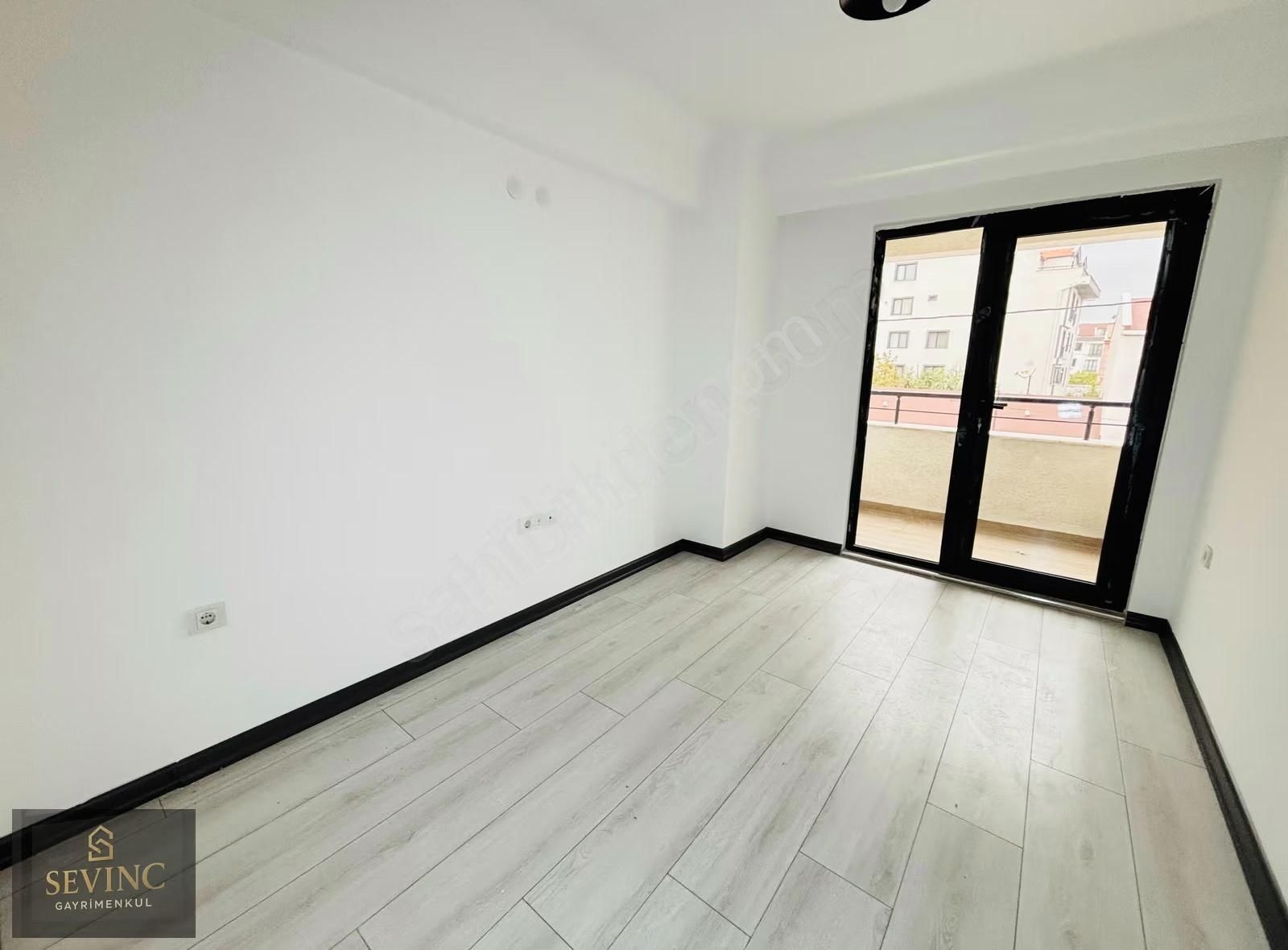 Sevinç'ten Erdek Asfaltı Yanı Ara Kat Balkonlu Kiralık Daire - Görsel 21
