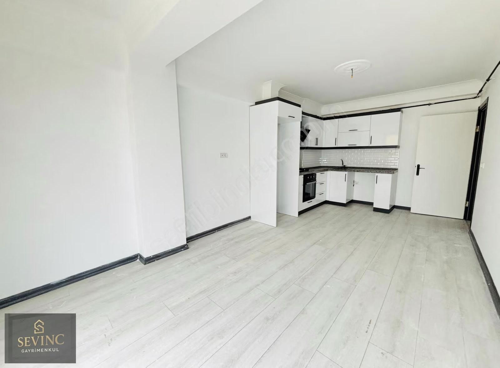 Sevinç'ten Erdek Asfaltı Yanı Ara Kat Balkonlu Kiralık Daire - Görsel 16