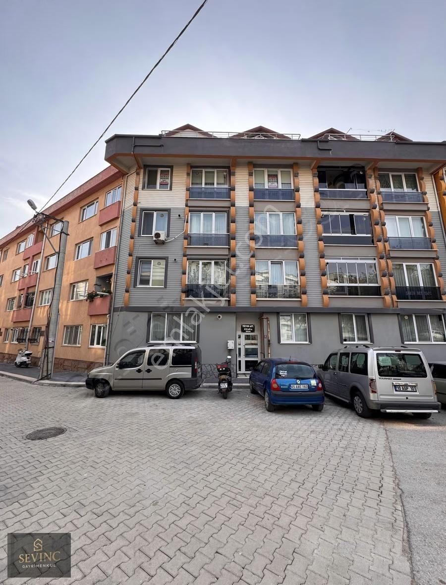 Sevinç'ten 7 Yaşında Lüks Dizayn 4+1 Satılık Daire - Görsel 24
