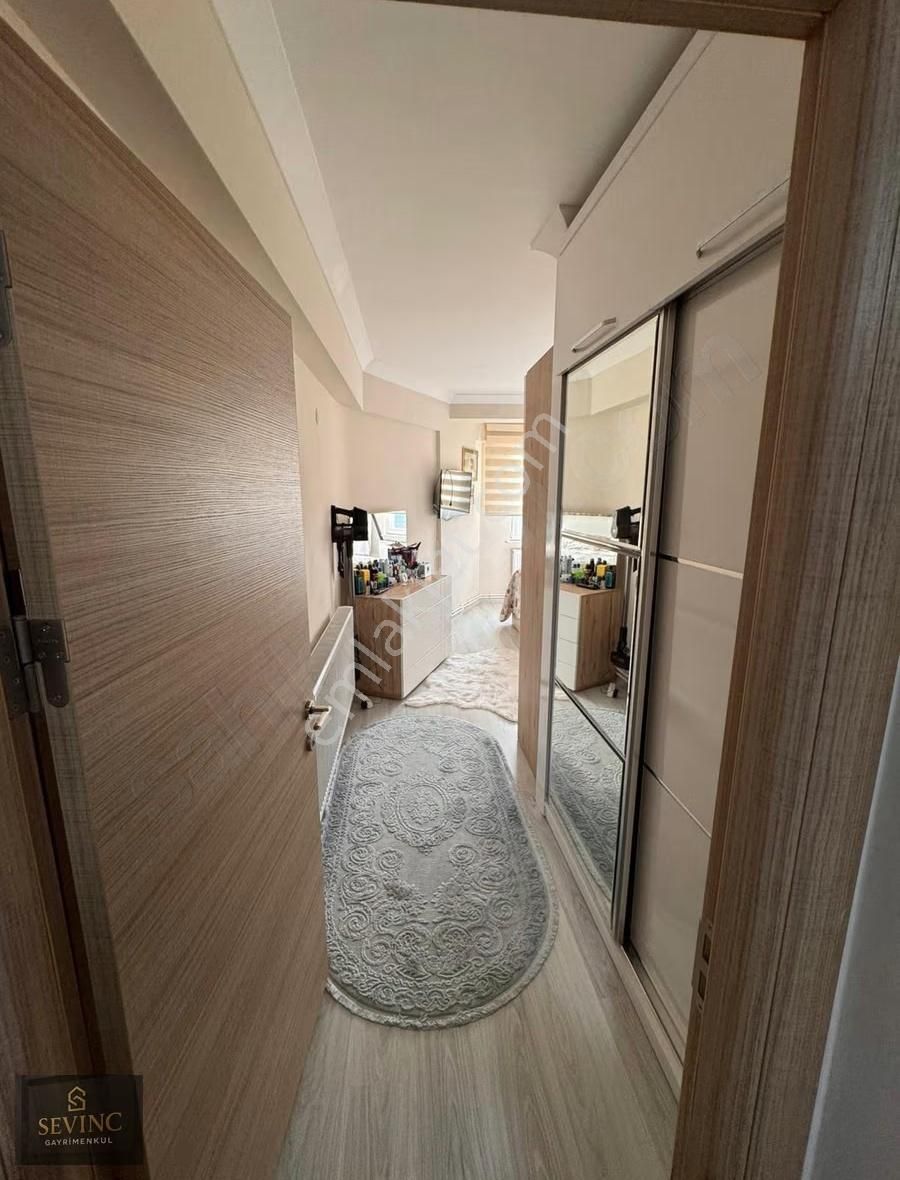 Sevinç'ten 7 Yaşında Lüks Dizayn 4+1 Satılık Daire - Görsel 26