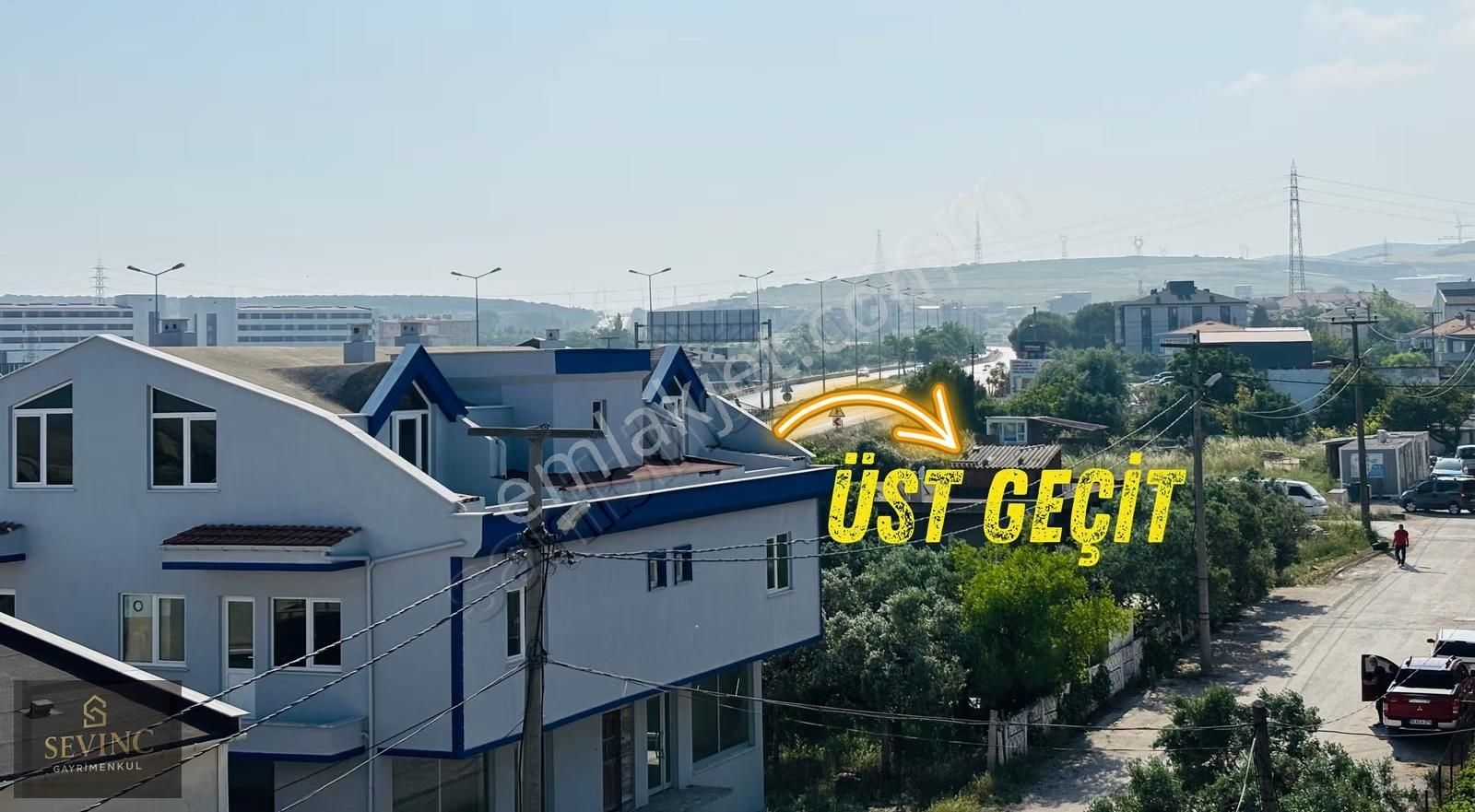 Sevinç'ten Hastane Ve Üniversite Karşısı Çift Balkonlu 2+0 Daire - Görsel 20