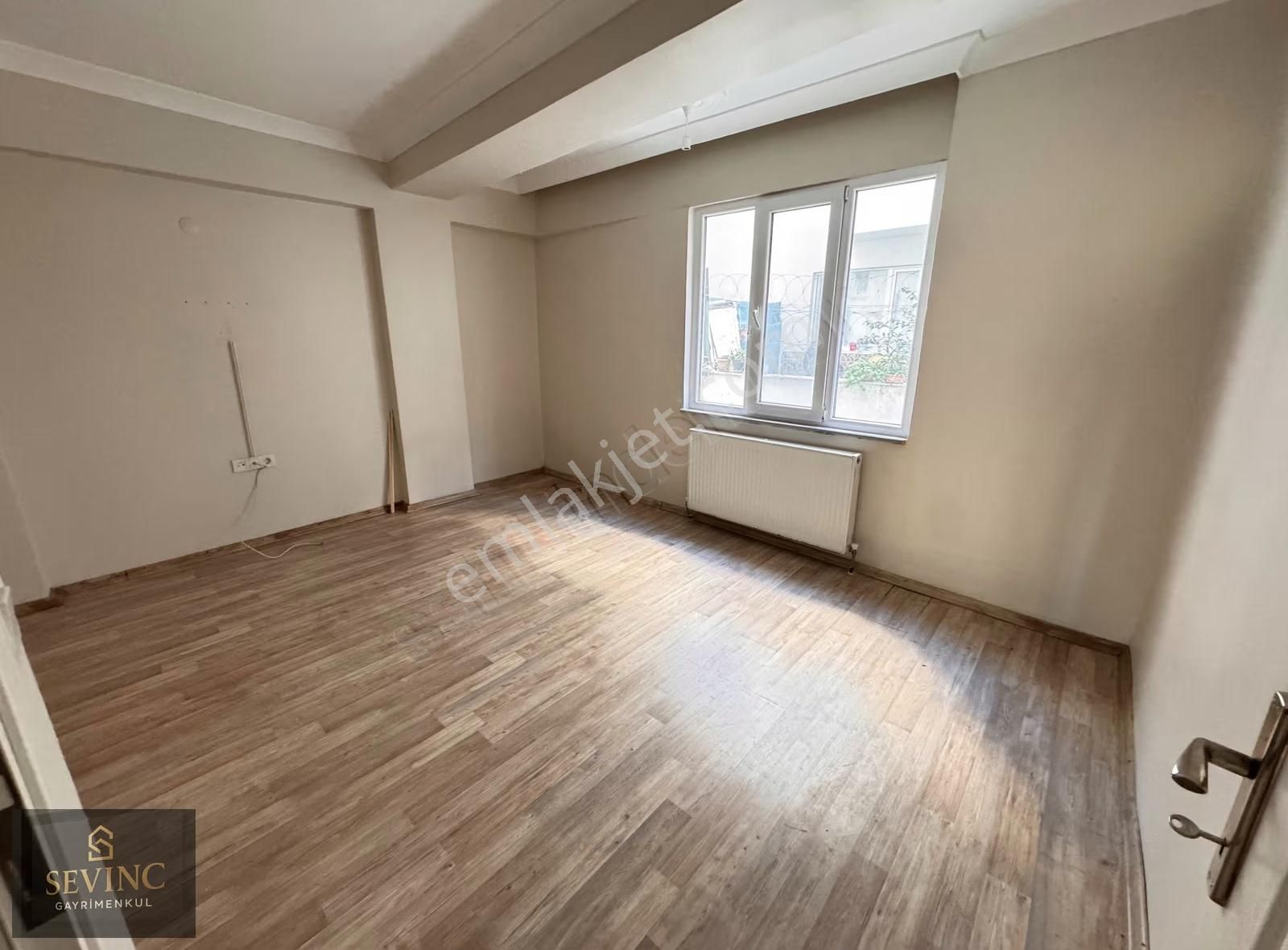 Sevinç'ten Hürriyet Parkında Cumartesi Pazarına Yakın 2+1 90m² - Görsel 17