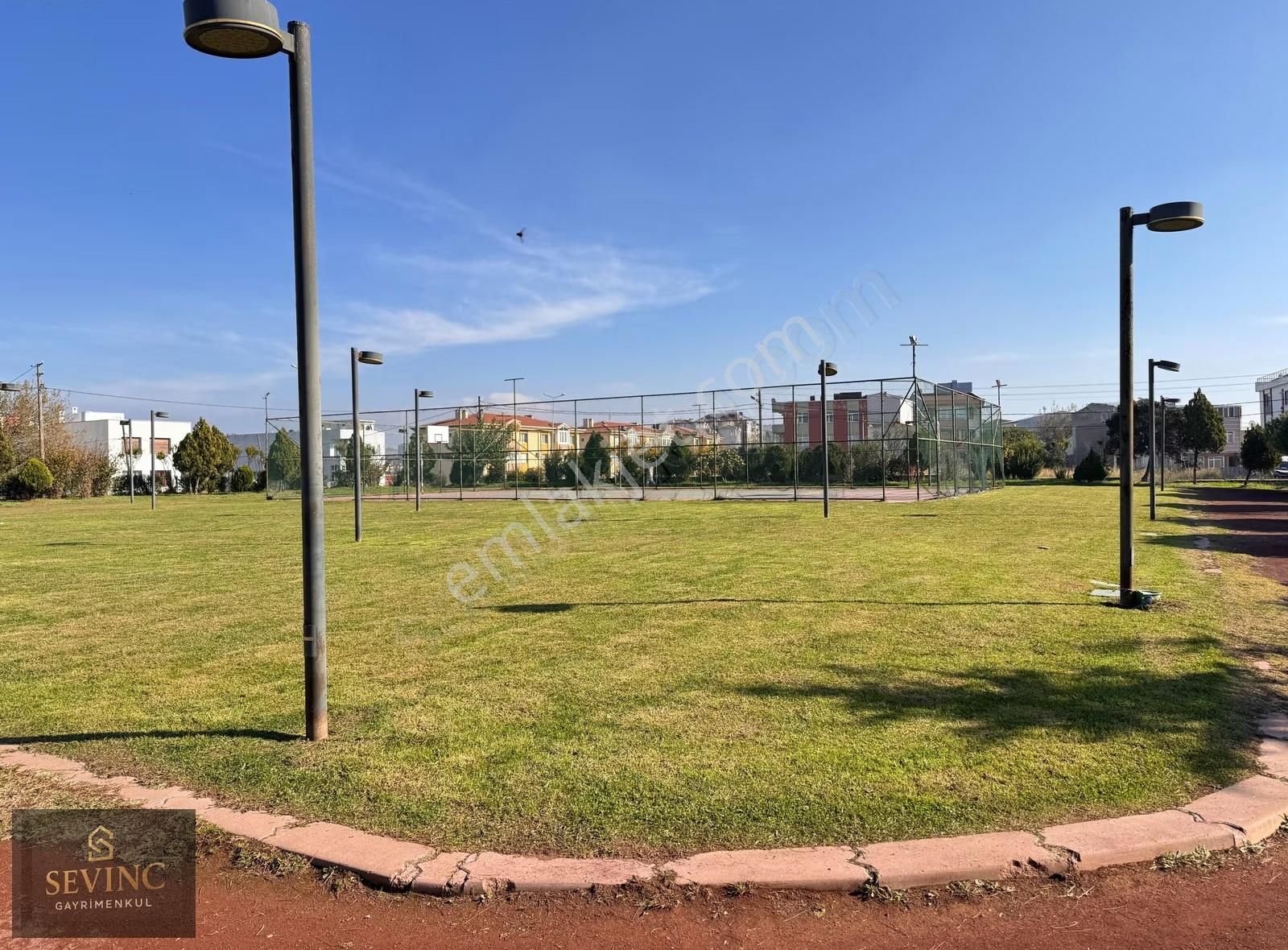 Sevinç'ten Hürriyet Parkında Cumartesi Pazarına Yakın 2+1 90m² - Görsel 3