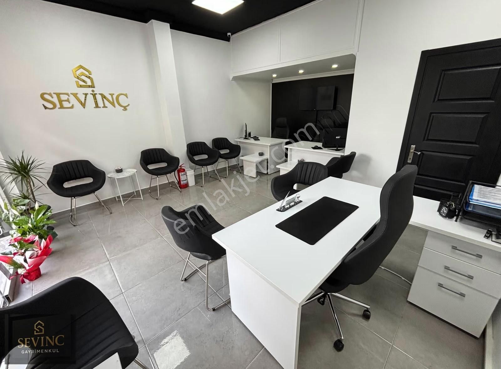 Sevinç'ten Hürriyet Parkında Cumartesi Pazarına Yakın 2+1 90m² - Görsel 33