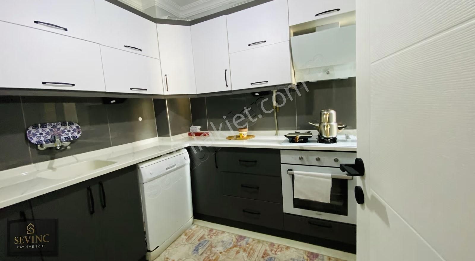 Sevinç'ten 17 Eylül Baski Civarı Köşe Bina 2+1 Satılık Daire - Görsel 21