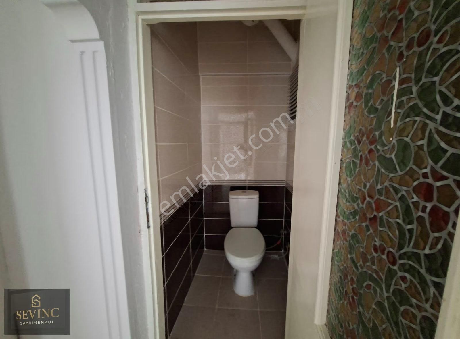 Sevinç'ten 17 Eylül Mahallesinde Fatih Ortaokulun'a Yakın 2+1 - Görsel 12