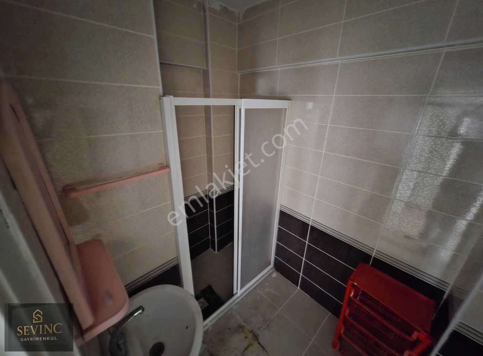 Sevinç'ten 17 Eylül Mahallesinde Fatih Ortaokulun'a Yakın 2+1 - Görsel 32