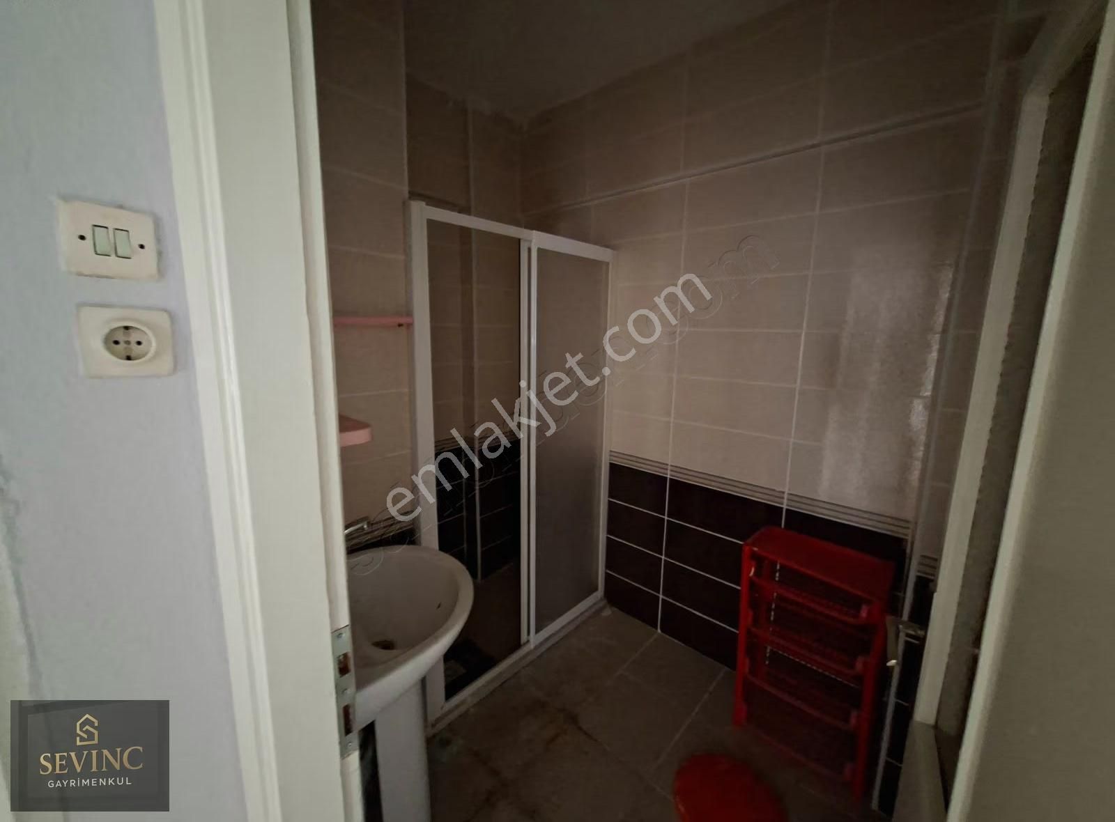 Sevinç'ten 17 Eylül Mahallesinde Fatih Ortaokulun'a Yakın 2+1 - Görsel 19