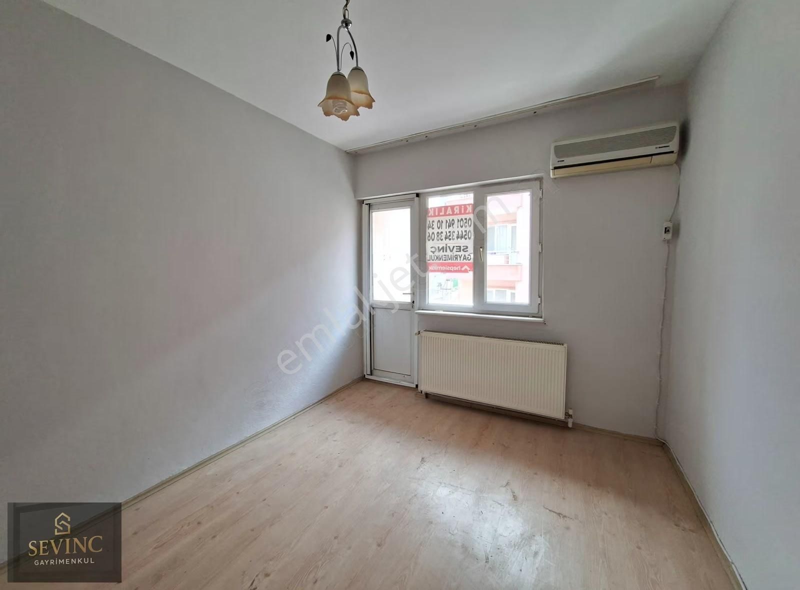 Sevinç'ten 17 Eylül Mahallesinde Fatih Ortaokulun'a Yakın 2+1 - Görsel 2