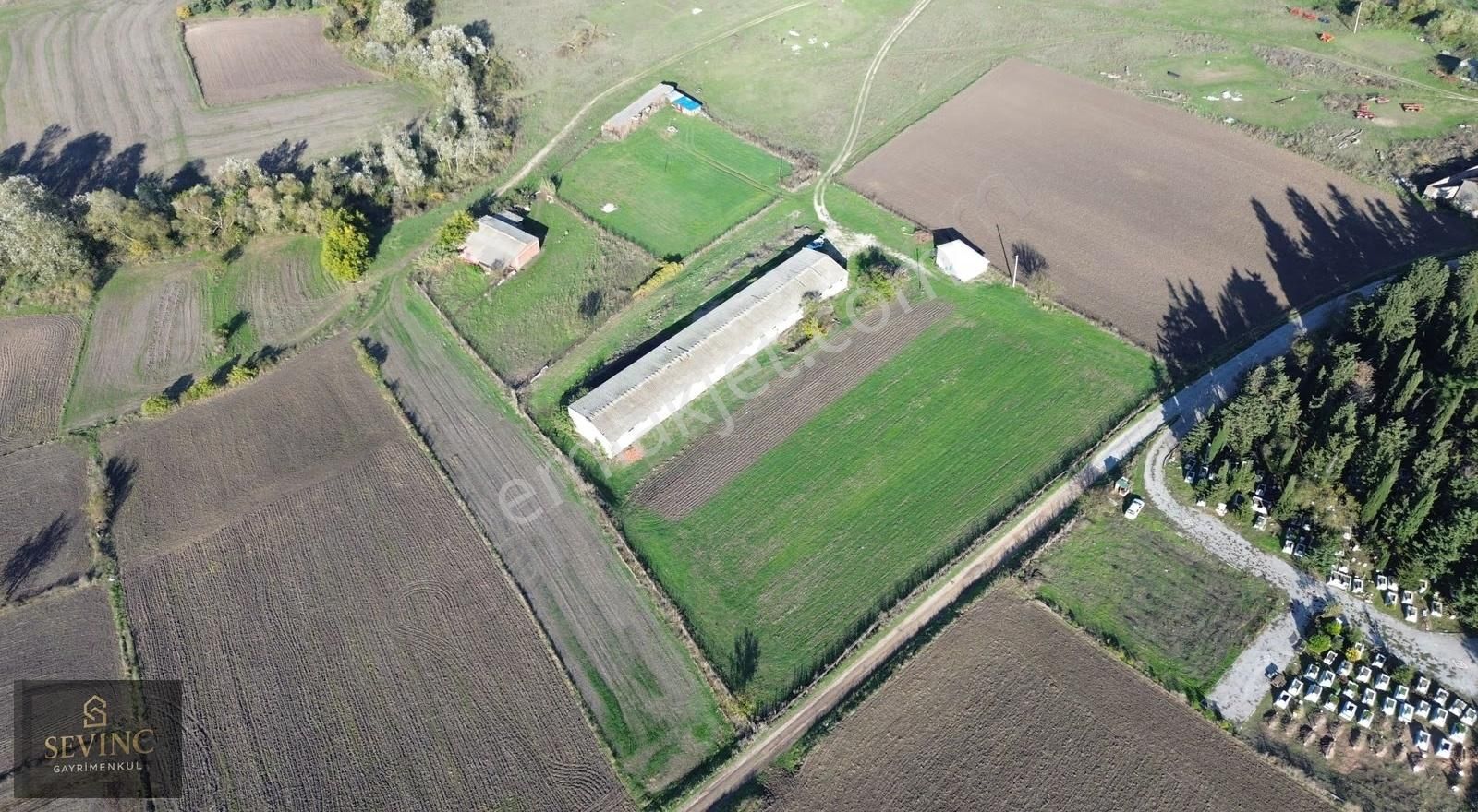 Sevinç'ten 13 Dönüm Arazi İçinde Çiftlik - Görsel 4