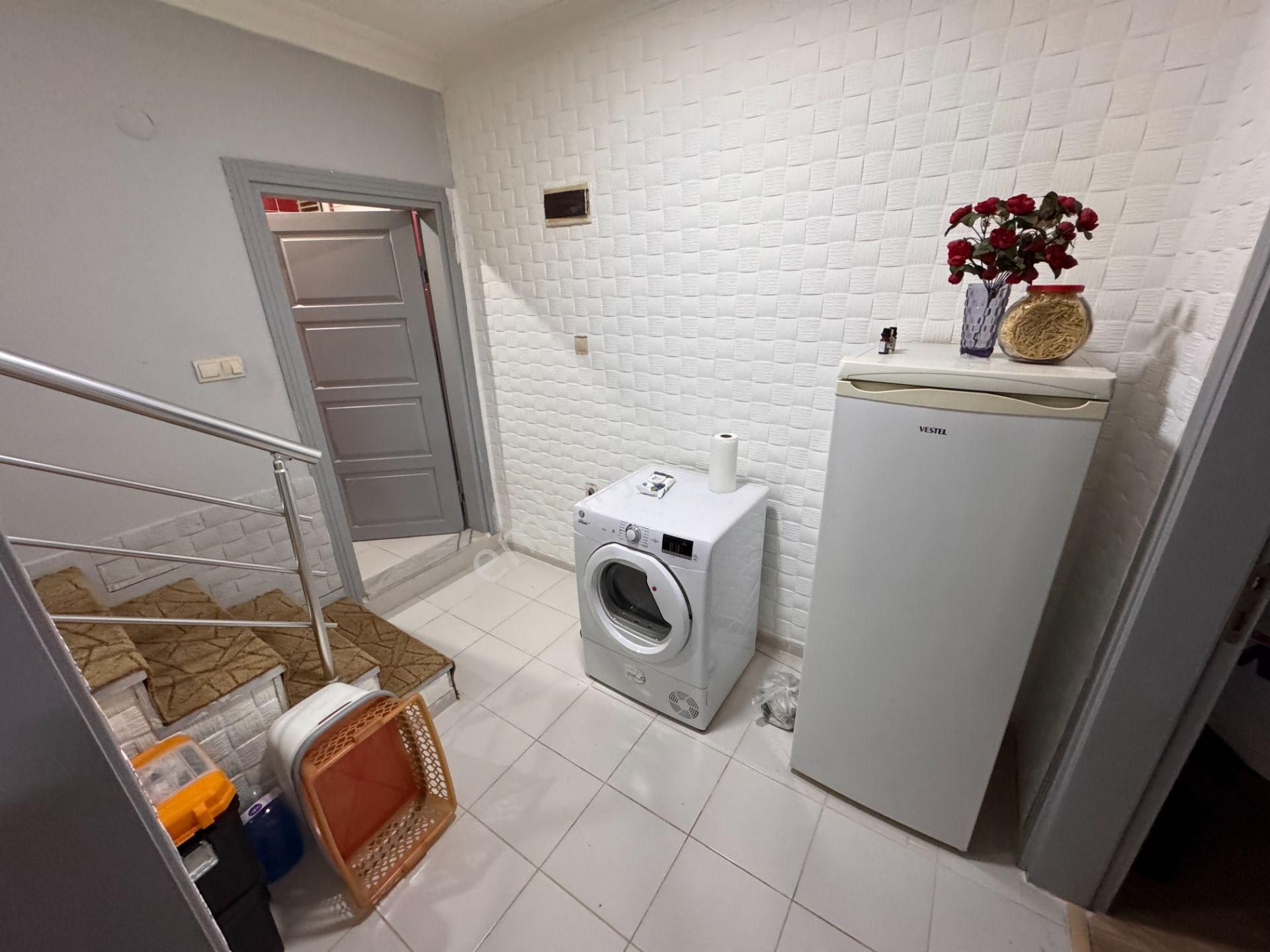 Sevinç'ten Havuzlu Bahçe Konaklarında 3+1 125m² Satılık Daire - Görsel 17
