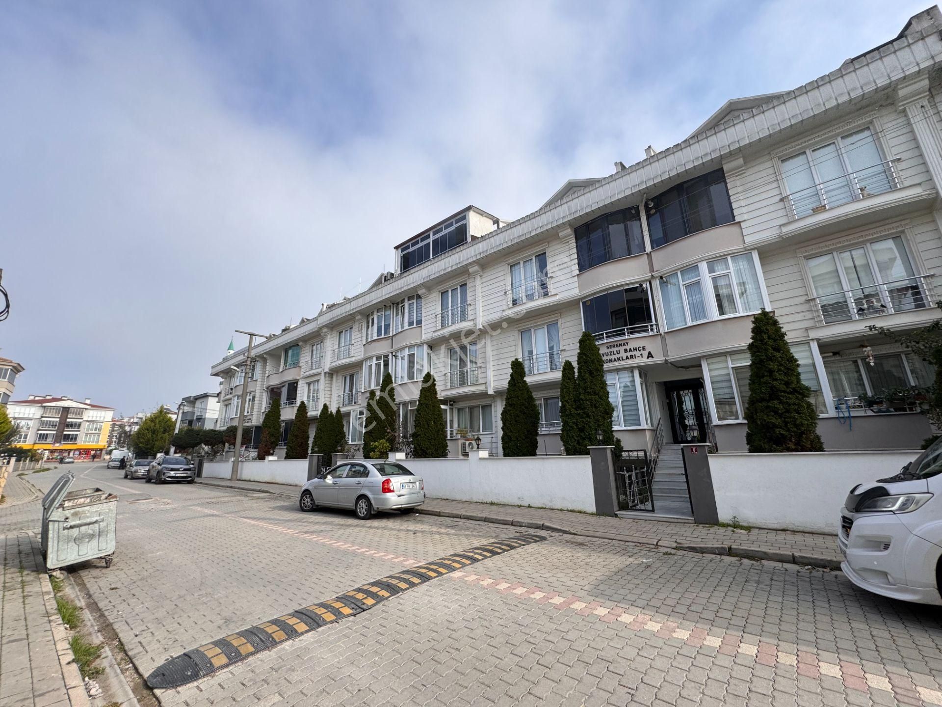 Sevinç'ten Havuzlu Bahçe Konaklarında 3+1 125m² Satılık Daire - Görsel 32