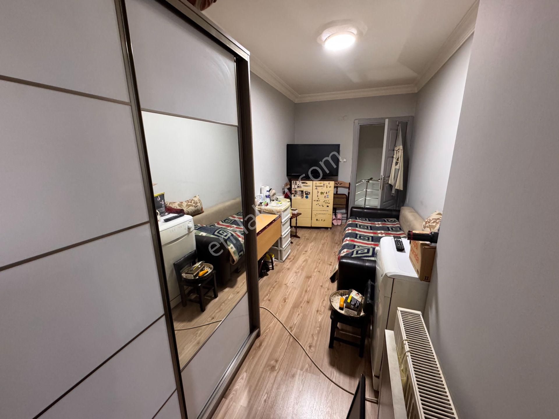 Sevinç'ten Havuzlu Bahçe Konaklarında 3+1 125m² Satılık Daire - Görsel 11