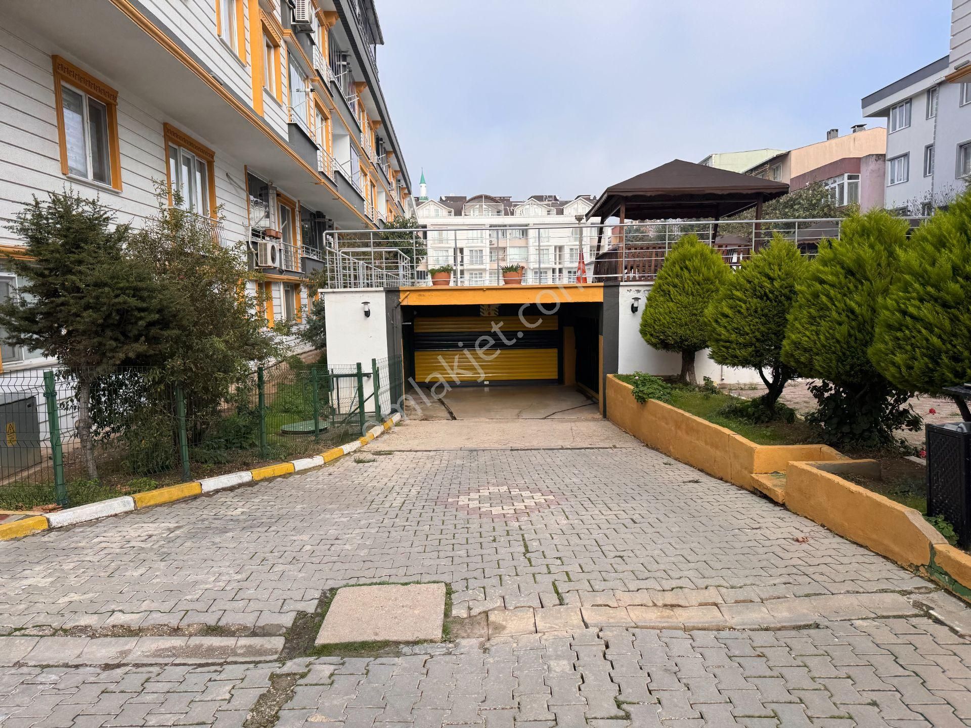 Sevinç'ten Havuzlu Bahçe Konaklarında 3+1 125m² Satılık Daire - Görsel 29
