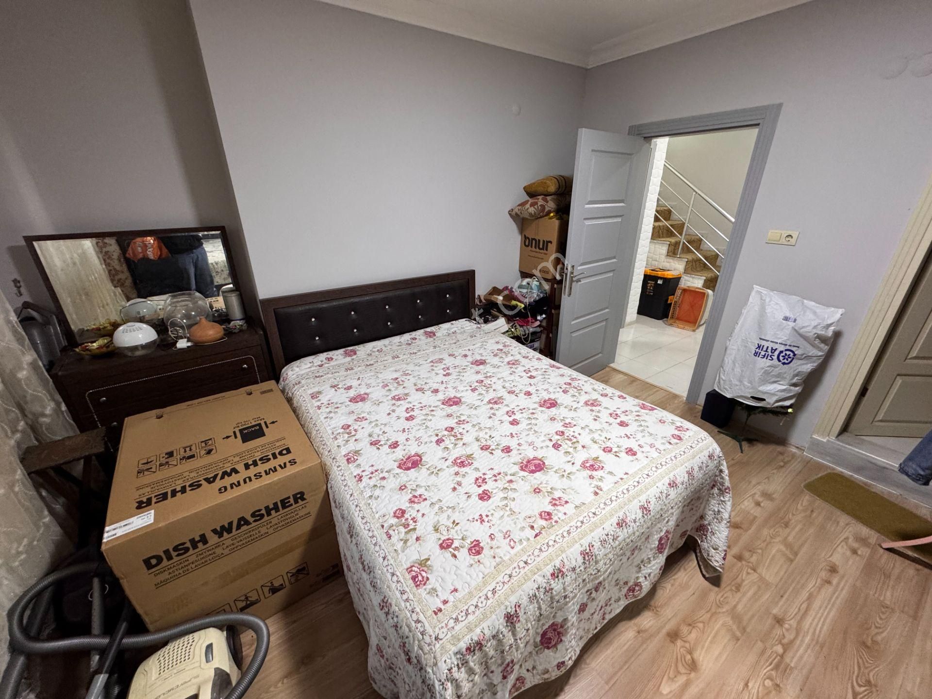Sevinç'ten Havuzlu Bahçe Konaklarında 3+1 125m² Satılık Daire - Görsel 19