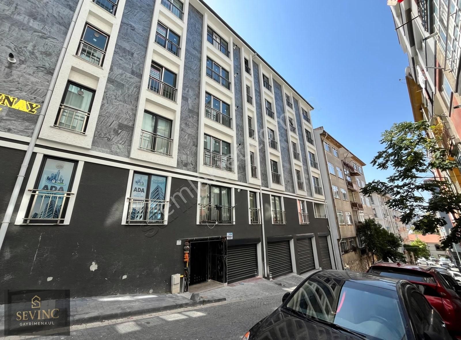 Sevinç'ten Şehrin Tam Merkezinde Kapalı Otoparklı 2+0 Kiralık - Görsel 23